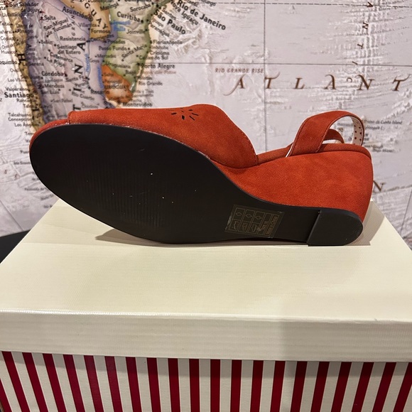 NIB BAIT footwear Didi Rust Wedge Sandal - Picture 5 of 5
